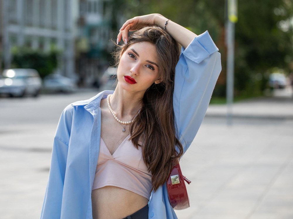 Adult San Francisco Sugar Baby in a city neighborhood